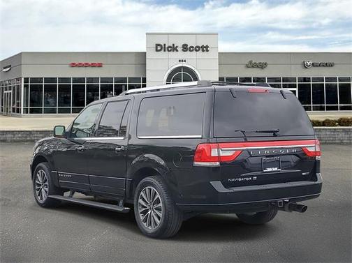 2016 Lincoln Navigator Select