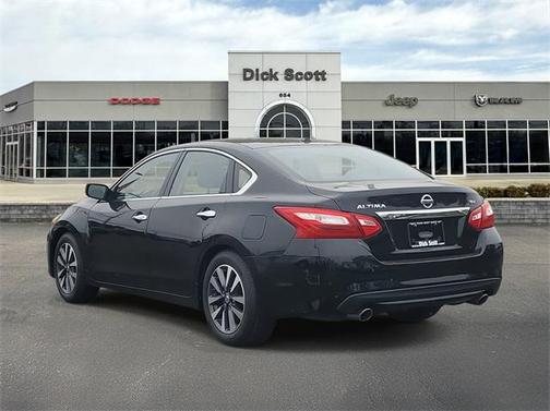 2017 Nissan Altima 2.5 SV