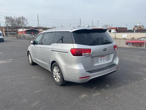 2016 Kia Sedona LX