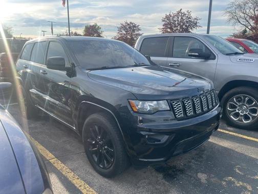 2018 Jeep Grand Cherokee Altitude