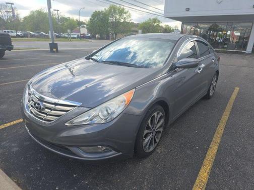 Harbor Gray Metallic 2013 Hyundai SONATA SE 2.0T