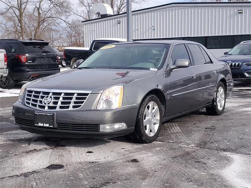 2006 Cadillac DTS Base