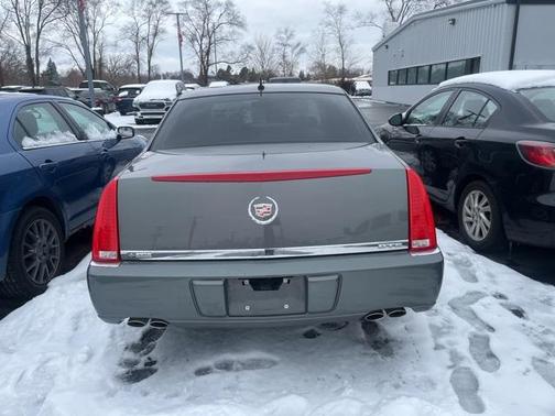2006 Cadillac DTS Base