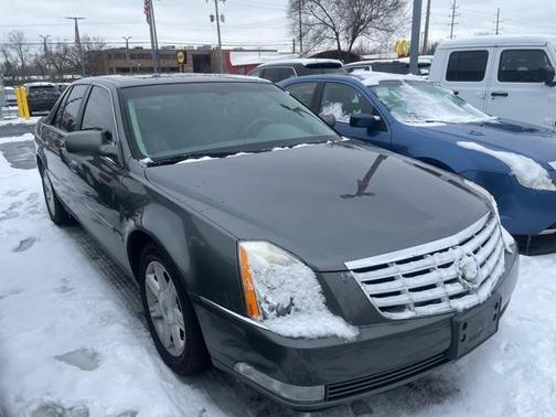 2006 Cadillac DTS Base