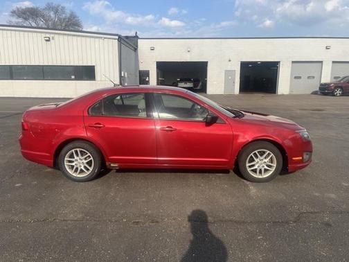 2011 Ford Fusion S