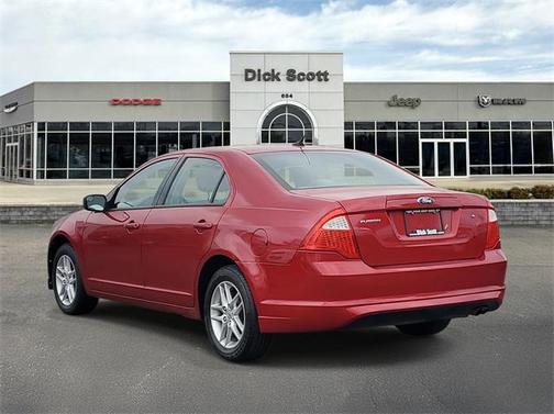 2011 Ford Fusion S