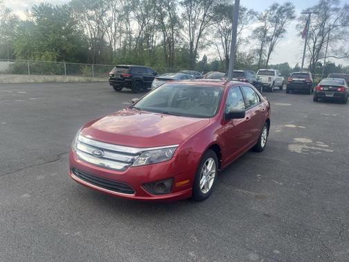 2011 Ford Fusion S