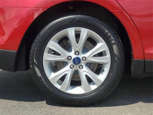 2012 Ford Taurus SEL