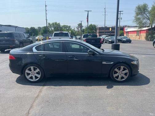 2017 Jaguar XE 20d Prestige