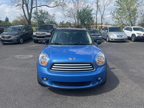 2012 MINI Cooper Countryman Base