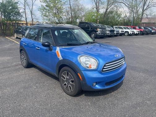 2012 MINI Cooper Countryman Base