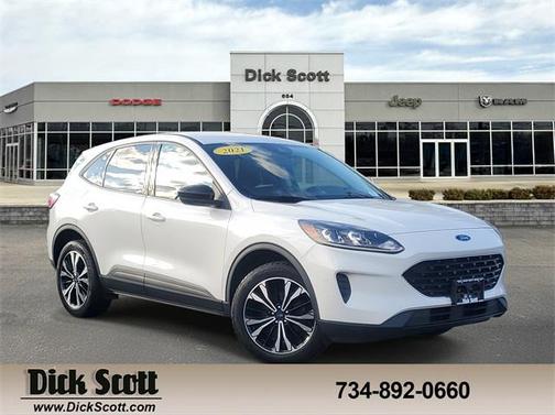 2021 Ford Escape SE