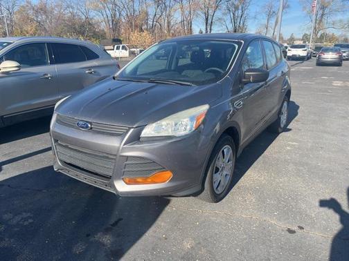 2013 Ford Escape S