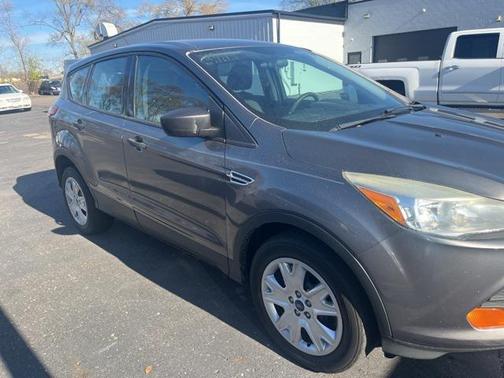 2013 Ford Escape S