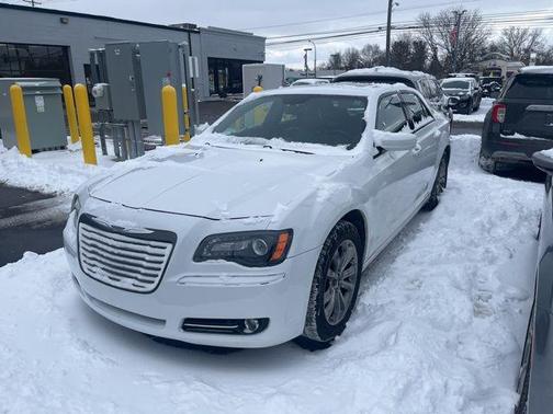 2014 Chrysler 300 S