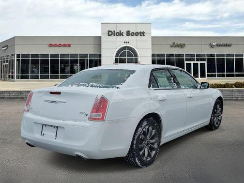 2014 Chrysler 300 S