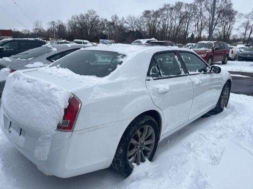 2014 Chrysler 300 S