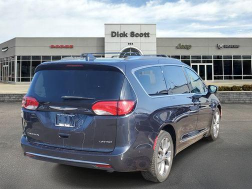 2019 Chrysler Pacifica Limited