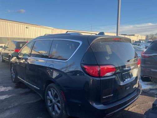 2019 Chrysler Pacifica Limited