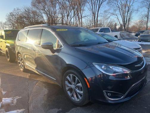 2019 Chrysler Pacifica Limited