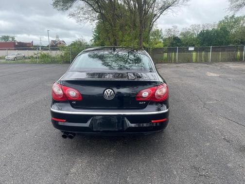 2010 Volkswagen CC Sport
