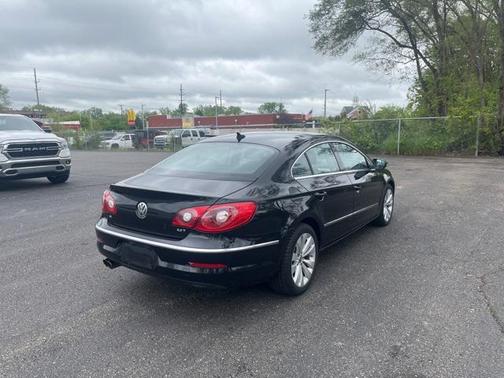 2010 Volkswagen CC Sport
