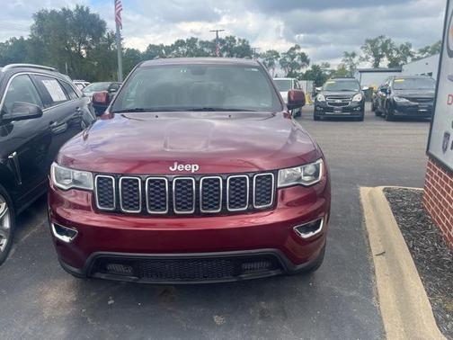 2020 Jeep Grand Cherokee Laredo