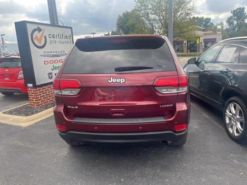 2020 Jeep Grand Cherokee Laredo