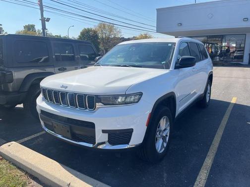 2023 Jeep Grand Cherokee L Laredo