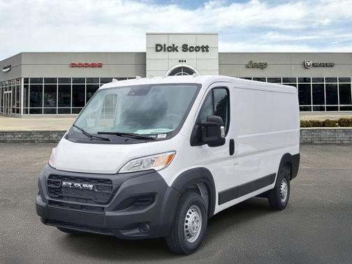 Bright White Clearcoat 2026 RAM ProMaster 1500 Low Roof