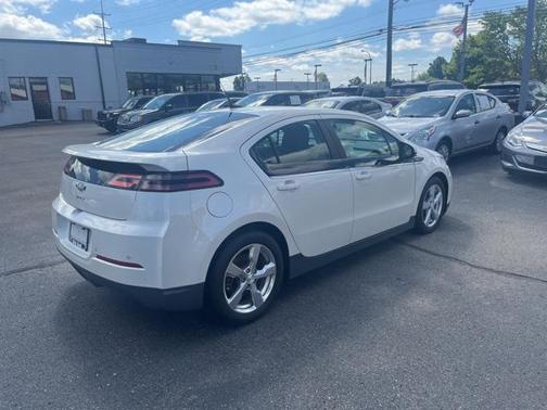 2013 Chevrolet Volt Base