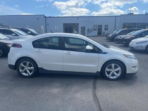 2013 Chevrolet Volt Base