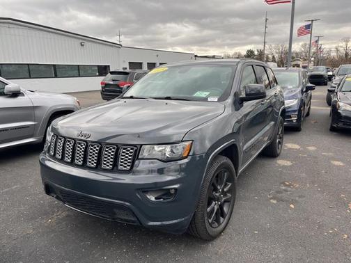 2018 Jeep Grand Cherokee Altitude