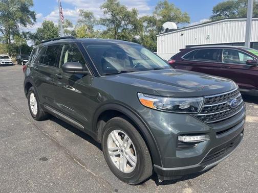 2023 Ford Explorer XLT
