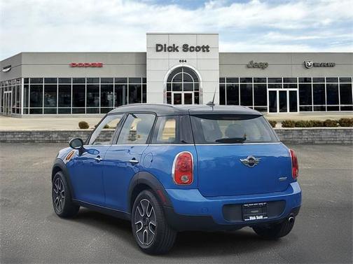 2012 MINI Cooper Countryman Base