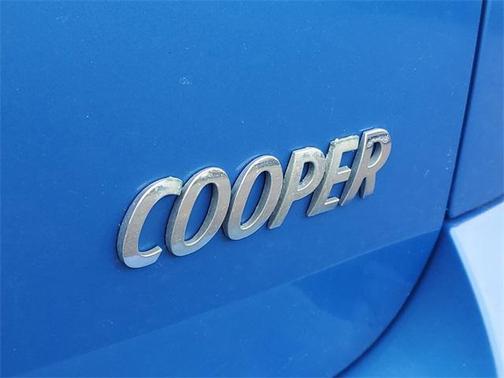 2012 MINI Cooper Countryman Base