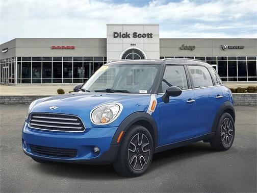 2012 MINI Cooper Countryman Base