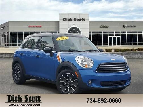 2012 MINI Cooper Countryman Base