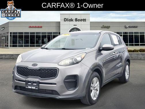 Mineral Silver 2017 Kia Sportage LX