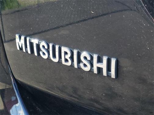 2015 Mitsubishi Outlander SE