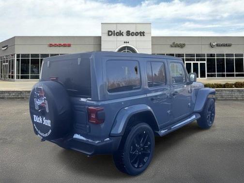 2025 Jeep Wrangler 4xe Sahara
