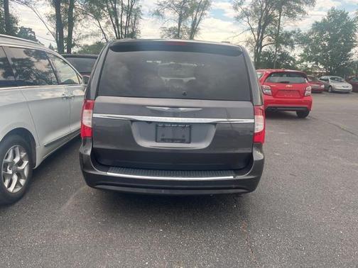 2015 Chrysler Town & Country Touring