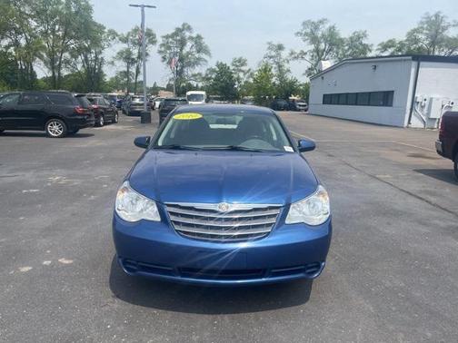 2010 Chrysler Sebring Base