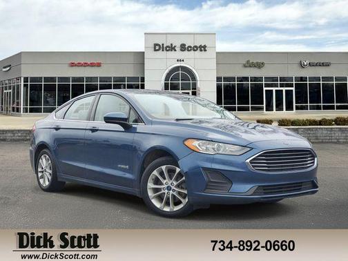 Blue Metallic 2019 Ford Fusion Hybrid SE