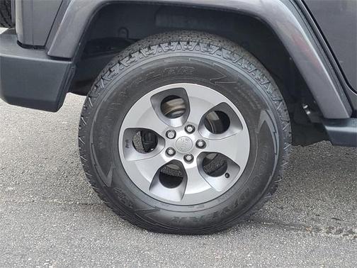 2017 Jeep Wrangler Unlimited Sahara