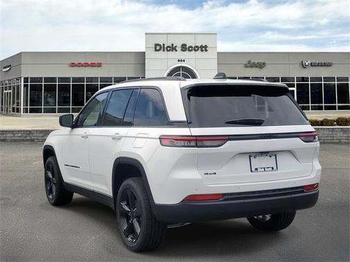 2025 Jeep Grand Cherokee Altitude