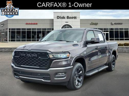 Granite Crystal Metallic Clearcoat 2026 RAM 1500 Big Horn/Lone Star