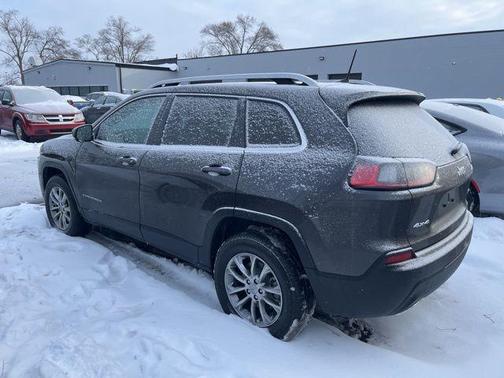 2021 Jeep Cherokee Latitude Lux