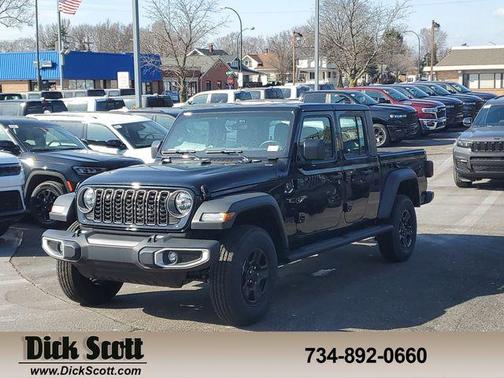 Black Clearcoat 2026 Jeep Gladiator Sport