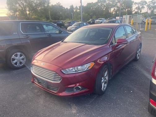 2013 Ford Fusion SE